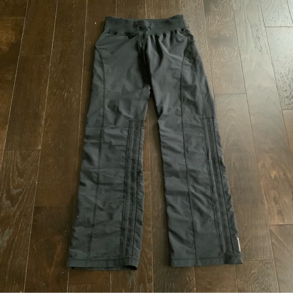 New no tag Zella pants / Capri Ruched Side - Picture 1 of 2